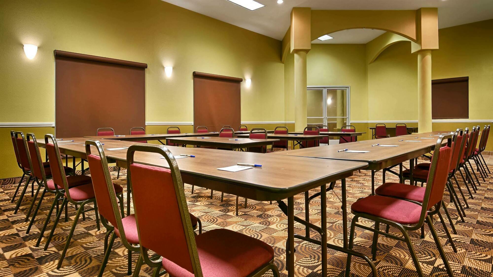 Best Western Plus Main Street Inn Brawley Εξωτερικό φωτογραφία